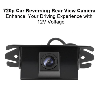 Telecamera per retromarcia per auto 720p Migliora la tua esperienza di guida con tensione a 12V