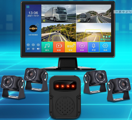 Sistema di monitoraggio per camion con dash cam IPS da 10 pollici a 4 canali con telecamera di backup AI e rilevamento punto cieco BSD per veicoli commerciali MAN